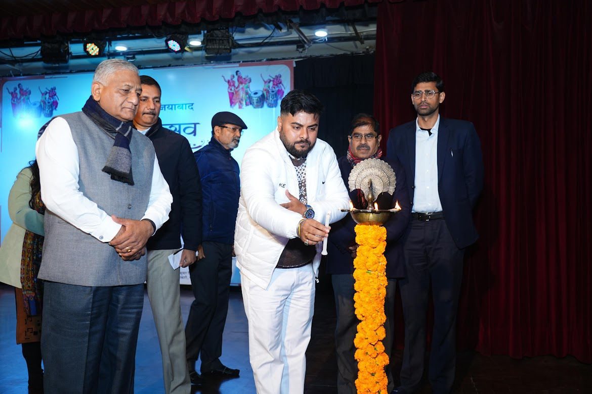 Alok Kumar Advocate public recognition photograph