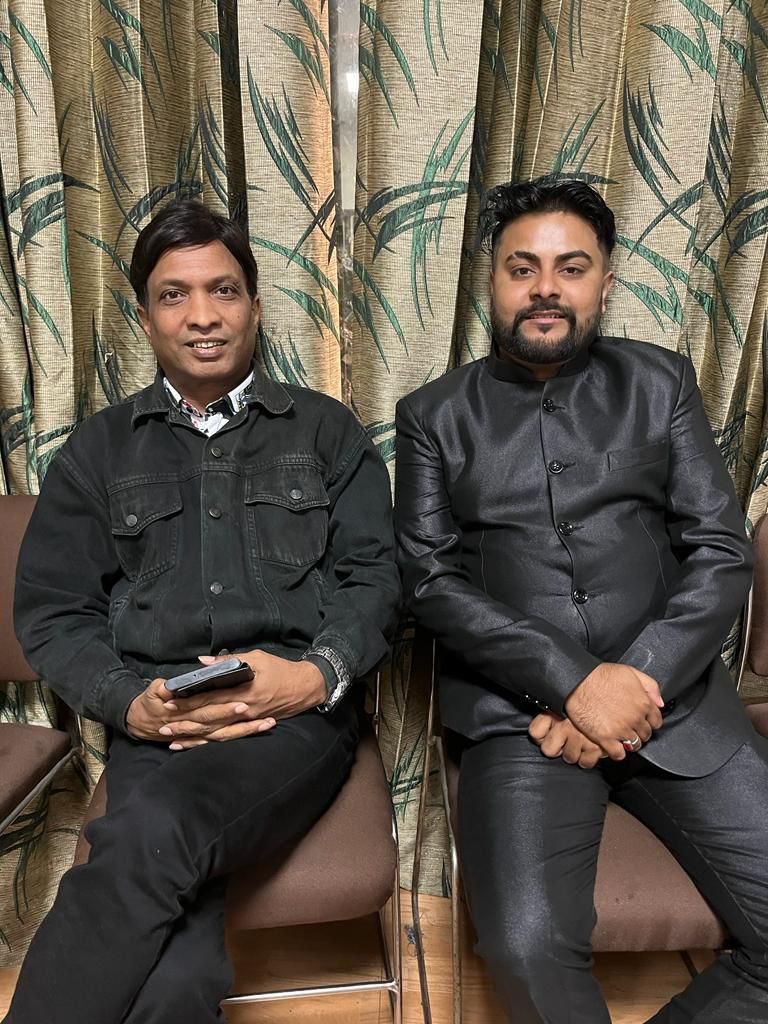 Rashtriya Geetkar Alok Kumar award ceremony photograph