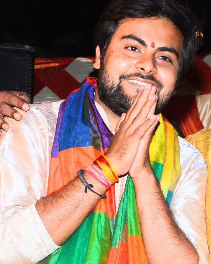 Rashtriya Geetkar Alok Kumar image from public life